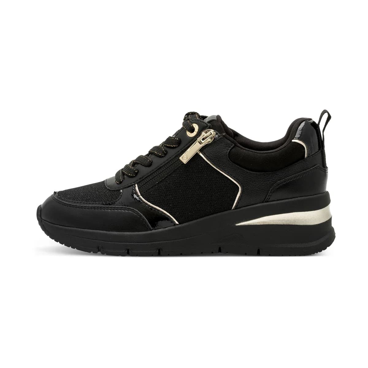 Strigaskór Black/Gold