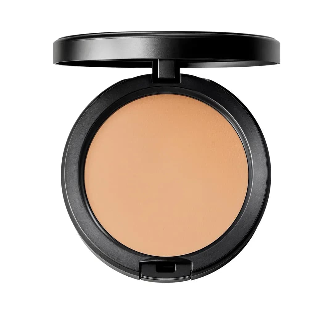 Studio Fix Plus Powder Foundation
